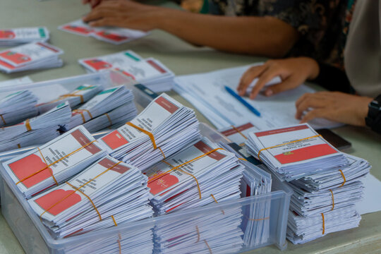 Pile of 2024 Indonesian mayoral and governorship election (Pilkada Serentak 2024) ballot paper, organized for administration by General Elections Commission of Indonesia