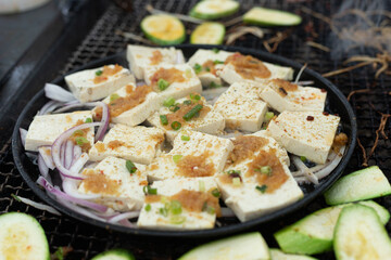 Grilled gourd slices and tofu