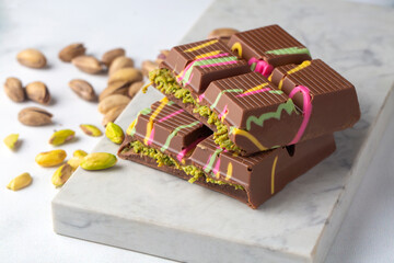 Trend Dubai chocolate with pistachio paste and kataifi dough.