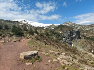 landscape, nature, outdoor, europe, travel, destination, mountain, grenn, hill, cliff, view, peace, relax, trekking