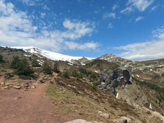 landscape, nature, outdoor, europe, travel, destination, mountain, grenn, hill, cliff, view, peace, relax, trekking