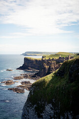 Blick auf Duncle Castle, Causeway Road, Nordirland