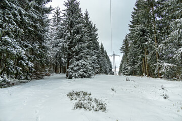 Eine winterliche Wanderung zum Bahnhof Rennsteig im verschneiten Thüringer Wald - Schmiedefeld - Thüringen - Deutschland