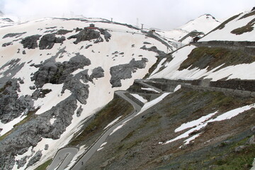 Serpentines at the Stilfser Joch (Passo dello Stelvio) - Cycling the transalpine route Via Claudia Augusta