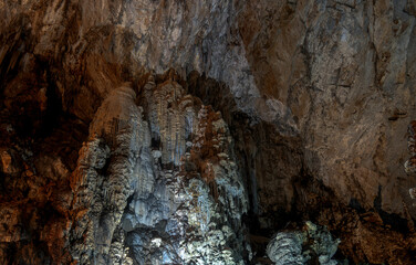 Exploring stunning rock formations in Grutas de Cacahuamilpa National Park
