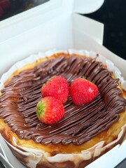 cake with strawberries