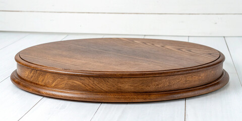 Elegant wooden round table design