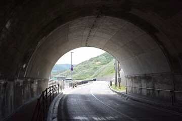 トンネル 自動車道路 山形県庄内