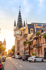Obraz premium morning streets of batumi in georgia in summer at dawn