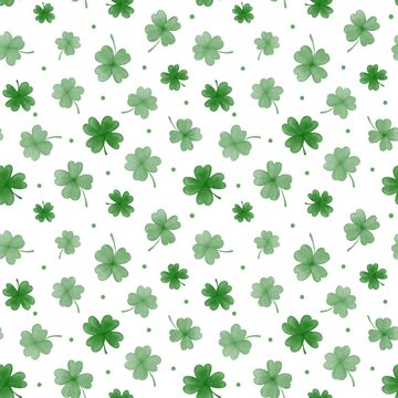 seamless pattern with watercolor clover leaves on a white background