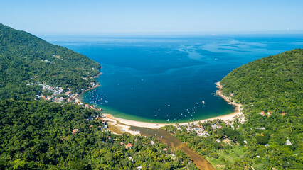 Obraz premium Panoramic View of Yelapa, Mexico. Tropical Beach, Seascape, Bay Surrounded by Mountains