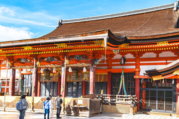 京都、八坂神社境内の本殿