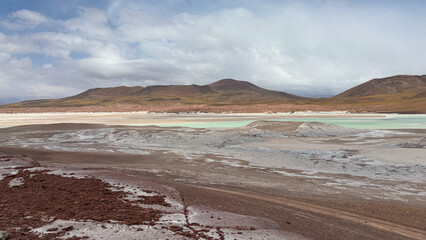 Paisagens de Pedras Rojas - Beleza Natural do Deserto do Atacama
