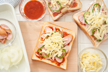 作り置きピザトースト