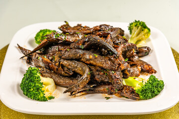 Pan-fried jumping fish