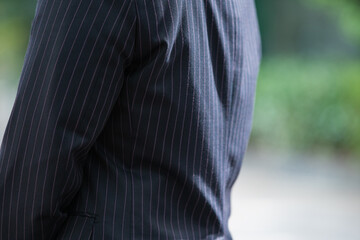 ビジネスマンの屋外ポートレート