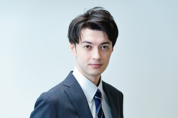 若手ビジネスマンのポートレート
