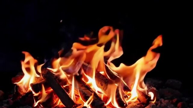 4k video bonfire flame night, campfire, nature, fire, adventure, travel, summer, evening, forest, vacation, outdoors, bonfire, camp, camping, tourism, landscape, tent outdoor campsite trip, background