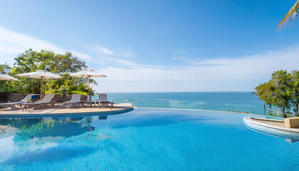 Naklejka premium 高級リゾートのプールサイド