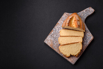 Homemade fresh crispy wholemeal bread