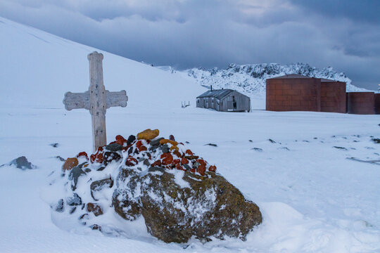 Grave site at the abandoned former whaling station at Port Foster inside of the caldera at Deception Island, Antarctica