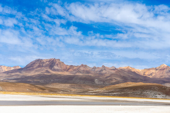 Pichu Pichu volcano (Picchu Picchu) seen from salt flats of Salinas y Aguada Blanca National Reserve, Arequipa Region, Peru
