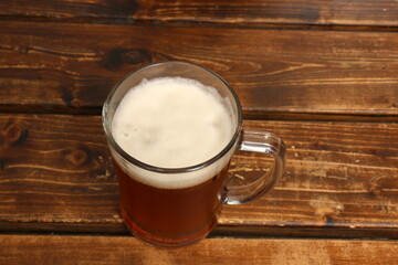 Beer is a low-alcohol drink obtained by alcoholic fermentation of malt wort.
