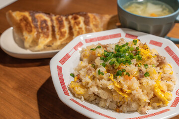 チャーハンと餃子のセット