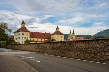 Obraz premium Panoramic view of the Hofburg and the Cathedral in Brixen, Italy.