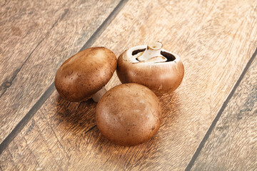 Raw brown champignon for cooking