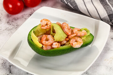 Dietary avocado cut with prawn
