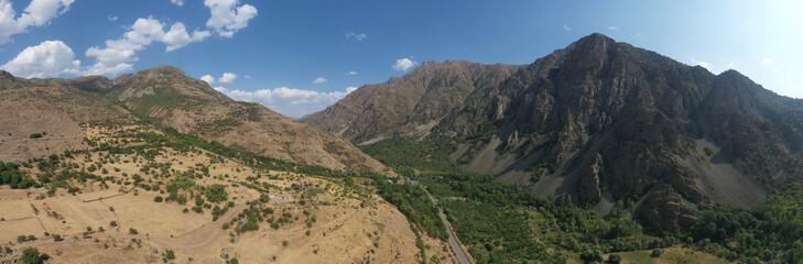 Fototapeta premium panorama of the mountains