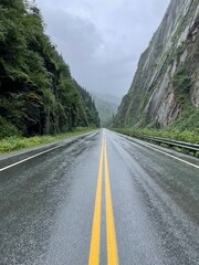 Fototapeta premium road in mountains