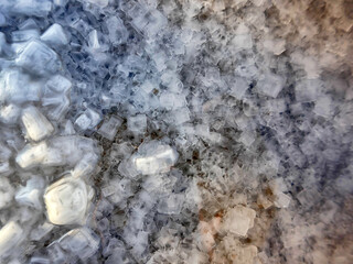 Crystals of self-seeding salt on the shore of a hypersalted lake