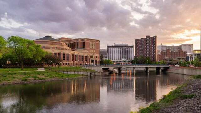 Rochester, Minnesota, USA cityscape on the Zumbro River