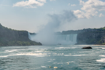 Niagara falls 