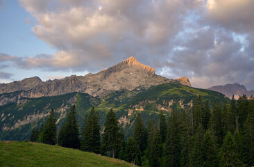 Morgenglühen auf der Alpspitze