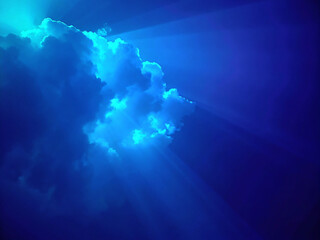 Fototapeta premium underwater world loop. blue, underwater, water, light, sea, sun, sky, abstract, ocean, deep, nature, sunlight, diving, under, clouds, night, fish, dark, wave, cloud, aqua, white, bright, scuba, backgr