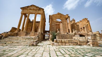 Obraz premium Roman Forum of Sufetula - Capitoline Temples of Sufetula. Tunisia