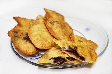 Baked crucian carp bread with red beans for winter snack in Korea
