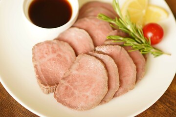 黒毛和牛極上ローストビーフ