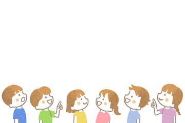 上を指さしている子どもたち