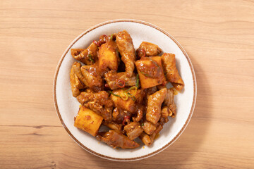 トッポギ入り　ホルモン麻婆