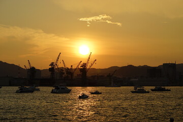神戸港の夕暮れ