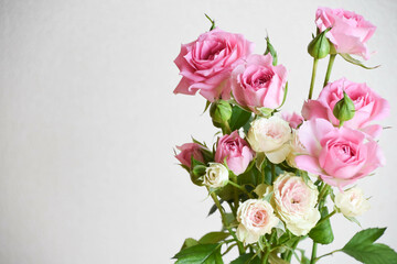 スプレー薔薇の花束