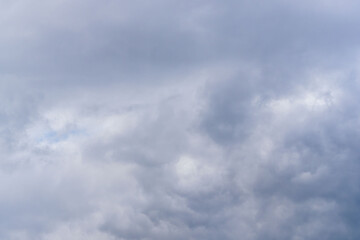 Obraz premium 秋雨の午後の曇り空25