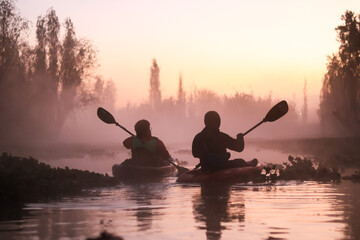 Amanecer en Kayak