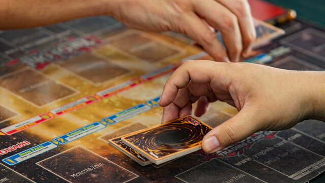 yugioh cards in hand YU-GI-OH! - Ice (DRLG-EN047) - Dragons of Legend - 1st Edition What card let's you draw