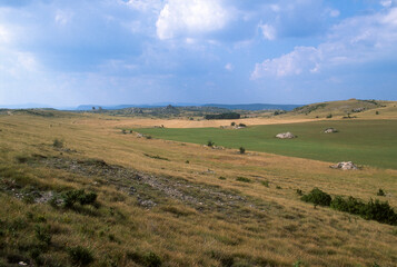 Obraz premium Plateau du Larzac, Causse Larzac, Parc naturel régional des Grands Causses, 12, Aveyron, France