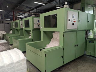 Production of padding polyester. Production equipment.
